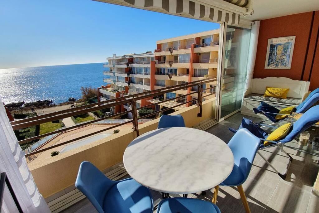 T3 Climatise Refait A Neuf Vue Exceptionnelle Sur Mer Piscine Et Wifi Apartment